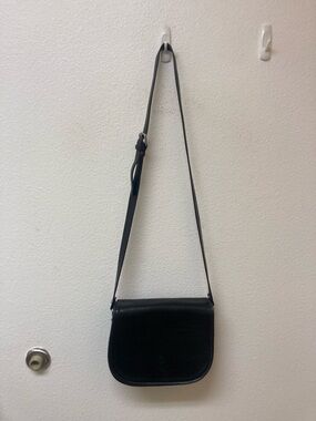 VALENTINA IN PELL Black Leather Messenger Shoulder Bag